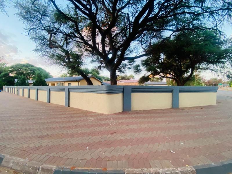 To Let 5 Bedroom Property for Rent in Kathu Northern Cape